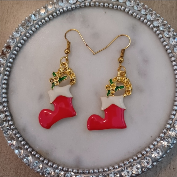 Red Christmas Holiday Stocking Wreath Dangle Drop Earrings - Picture 2 of 6